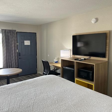 Days Inn By Wyndham Branson Ozarks エクステリア 写真